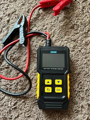 Autó akkumulátor teszter BT360 8-29 V