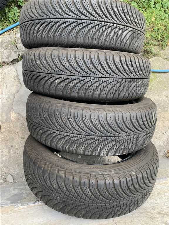  165/6514" használt Goodyear négyévszakos gumi gumi 1. kép