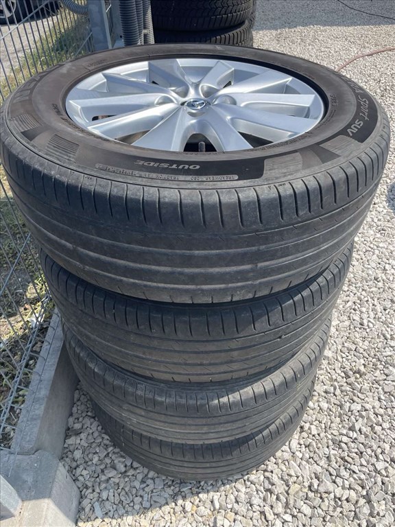  Mazda CX-5 5x114.3  17" újszerű (gyári alufelni)  225/65 Nexen nyári gumik 2. kép