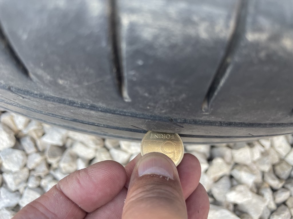  Mazda CX-5 5x114.3  17" újszerű (gyári alufelni)  225/65 Nexen nyári gumik 4. kép