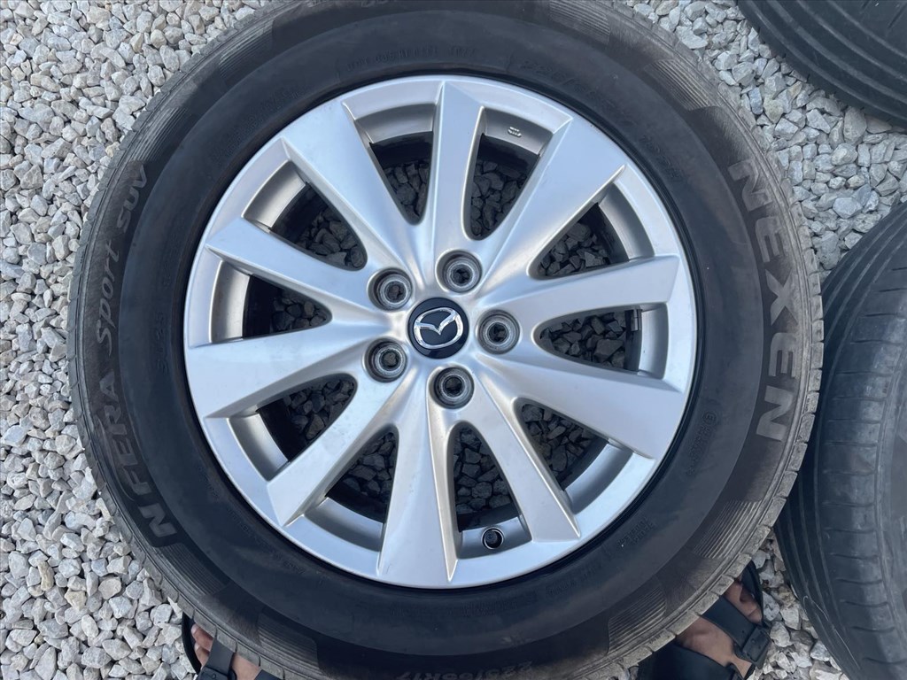  Mazda CX-5 5x114.3  17" újszerű (gyári alufelni)  225/65 Nexen nyári gumik 6. kép