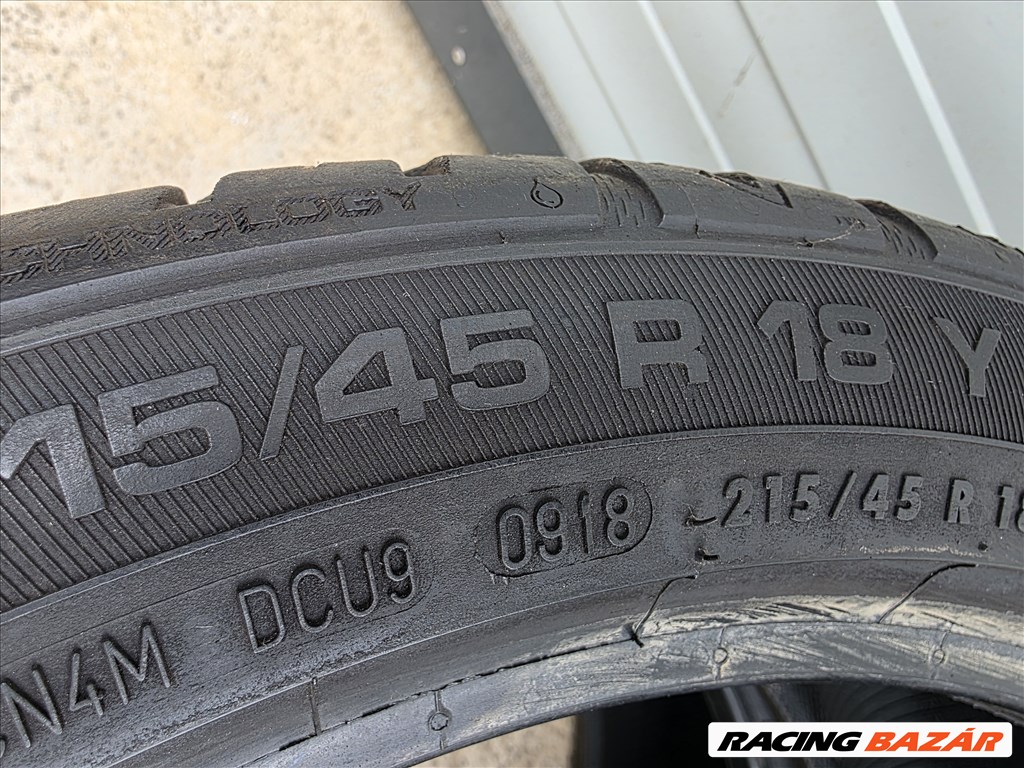 215/45R18 Uniroyal 2db nagyon jó állapotban eladó! 7. kép