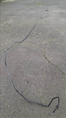 Audi A4 (B6) Alsó fékcső  1 db