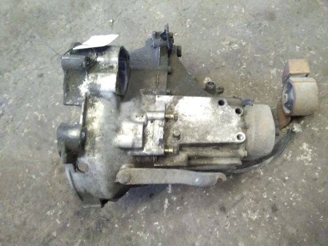 Daihatsu Charade (3rd gen) 1.0 TD - Váltó  3. kép