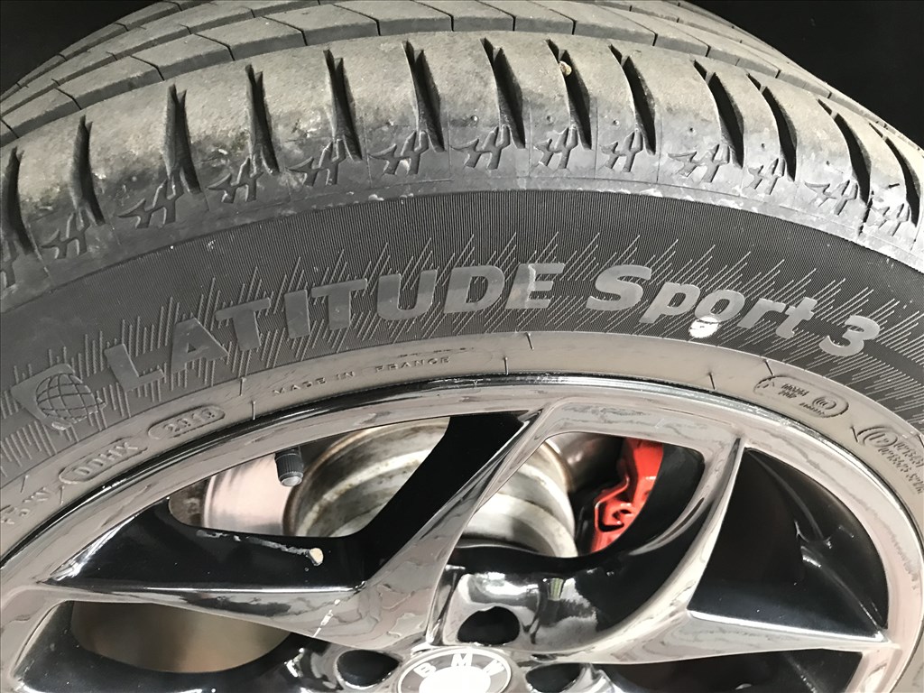 Bmw x5 x6 style 215 5x120 19 col alufelni garnitúra Michelin nyári gumival 3. kép