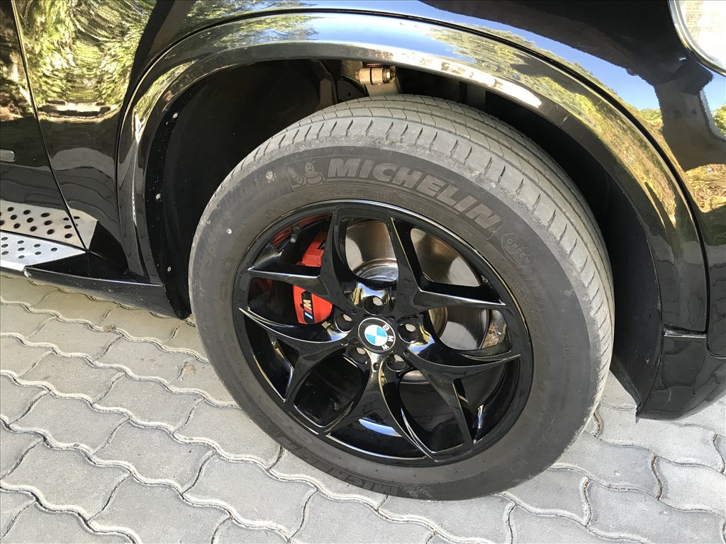 Bmw x5 x6 style 215 5x120 19 col alufelni garnitúra Michelin nyári gumival 5. kép