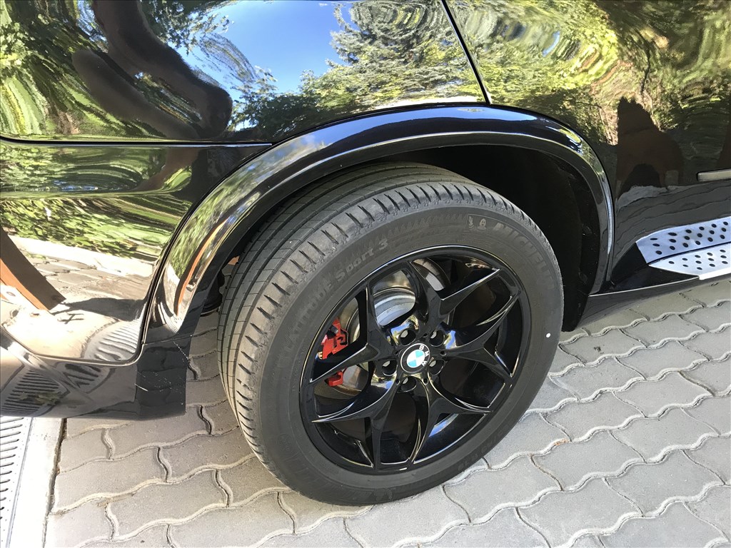 Bmw x5 x6 style 215 5x120 19 col alufelni garnitúra Michelin nyári gumival 6. kép