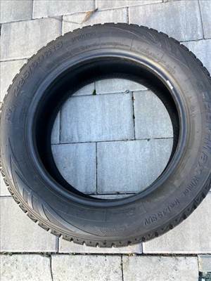  225/6018" újszerű Linglong GreenMax-Winter ICE I-15 100T téli gumi gumi