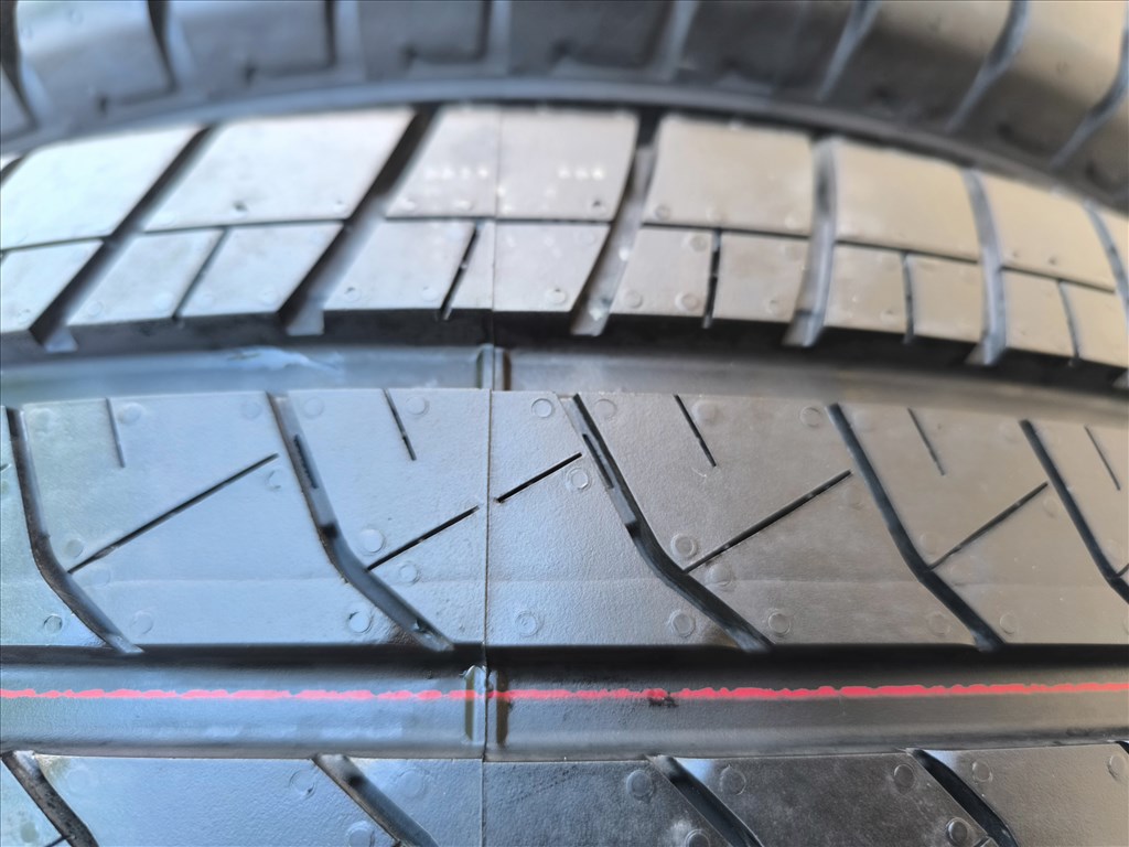 235/65R16C ÚJ Bridgestone nyári gumi garnitúra 235/65 r16c 5. kép