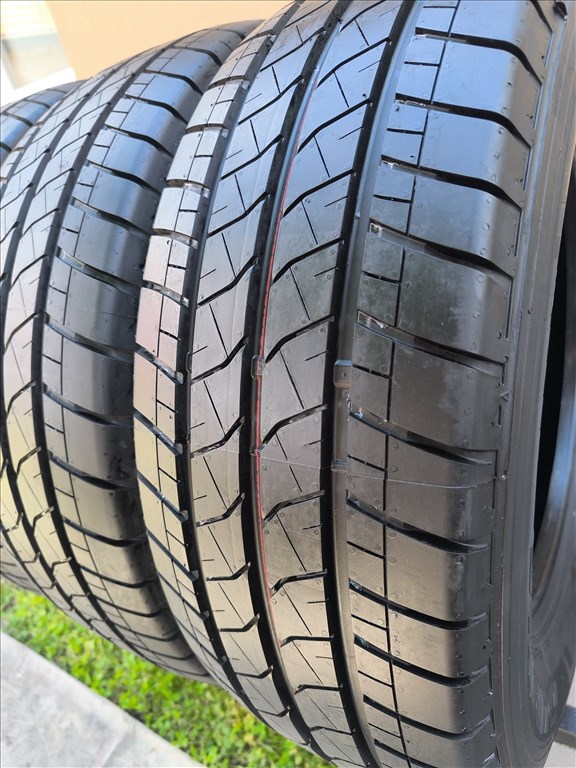 235/65R16C ÚJ Bridgestone nyári gumi garnitúra 235/65 r16c 4. kép