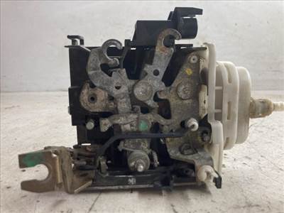 AUDI A4 B5 Jobb első Ajtózár