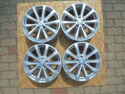 17-es gyári Mercedes alufelni + szenzor mint az új eladó