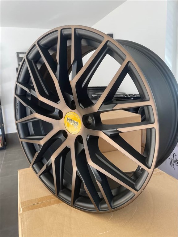 Mam/ Audi Rs4 19” alufelni 3. kép