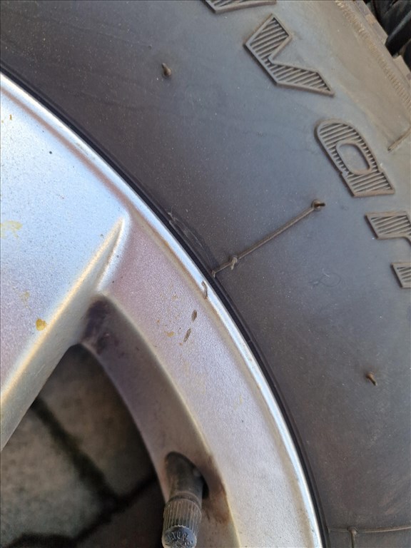  5x100 15" AVUS II alufelni garnitúra négyévszakos gumival (29963) 6. kép