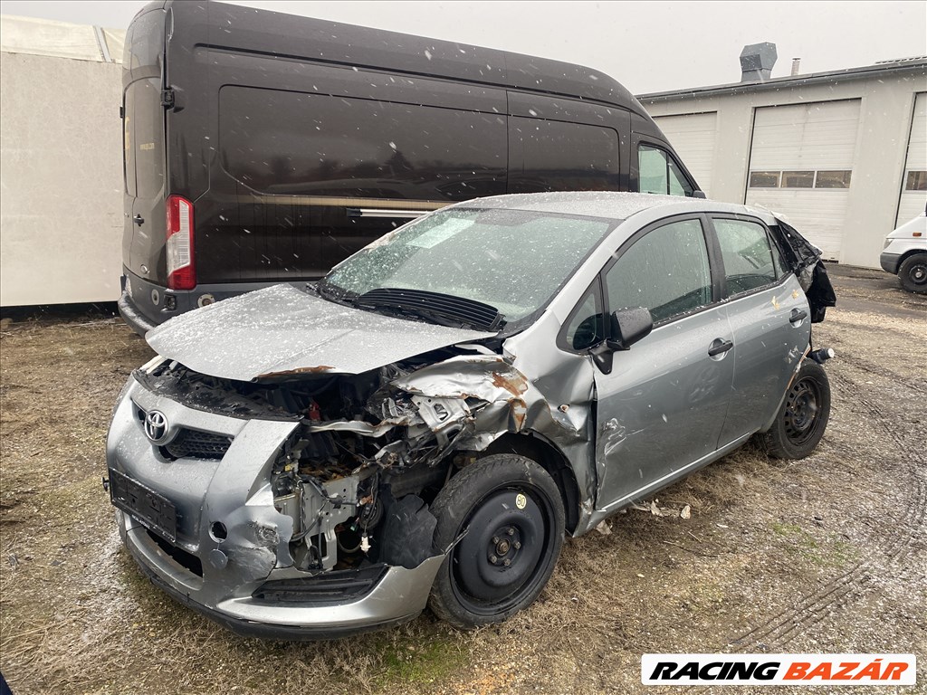 Toyota Auris 1.33 E150 ablaktörlő kar  1. kép