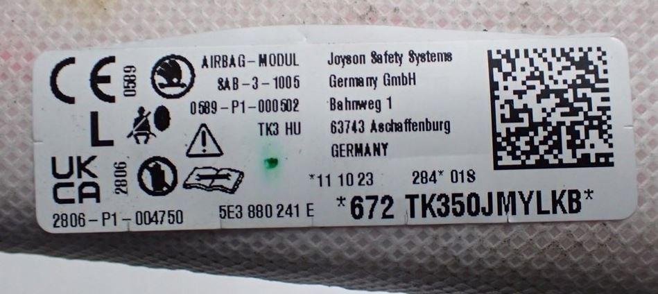 Skoda Octavia IV bal oldallégzsák 5e3880241e 5E3880241E 2. kép