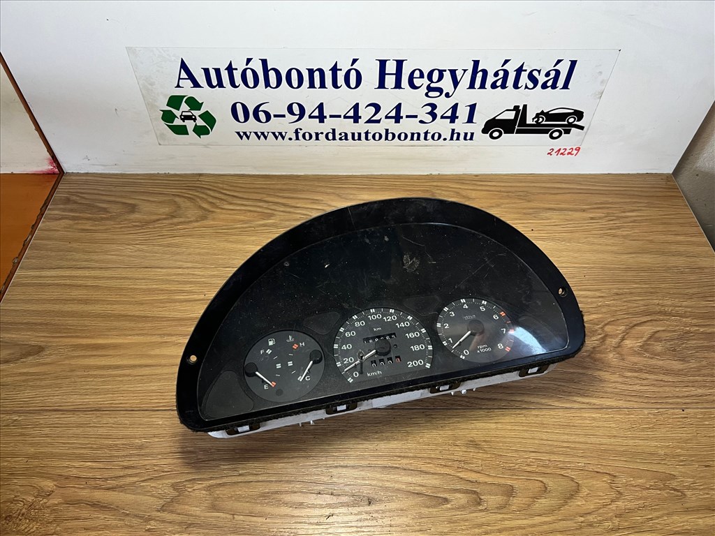 Fiat Punto I 1,2 16V (176) kilométeróra 606219001 1. kép