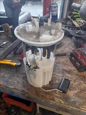 Opel corsa d z14xep benzinpumpa