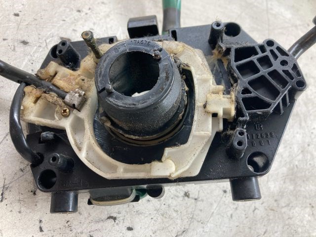 SUZUKI SWIFT II Komplett Kormánykapcsoló (Bajuszkapcsoló) 2. kép