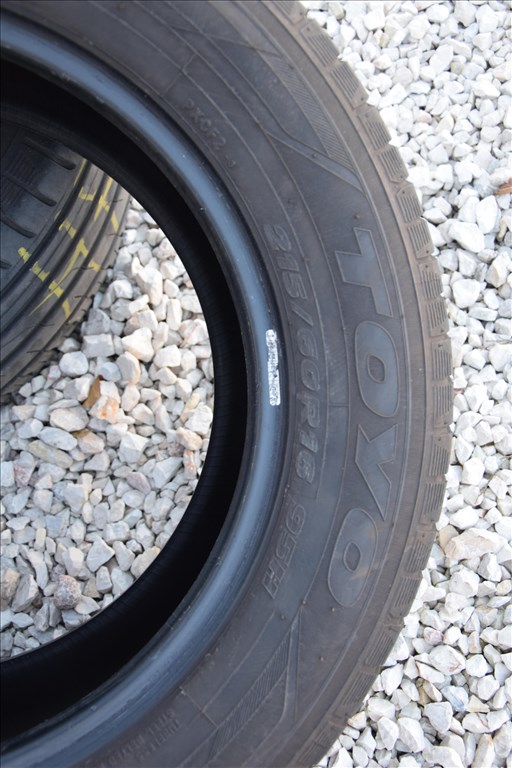  215/6016" újszerű Toyo Tires nyári gumi 2. kép
