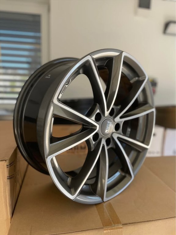 Mam/Audi gyári 18” alufelni 3. kép