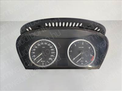 BMW 5 (E60)  520 d Kilóméteróra (műszerfal egység) (6983153, 62116983153, 62119130129, 62119135253, 62119149963, 62119153755, 62109168864, 62109177261, 62109194889, 62116971898, 62116974576, 62116968725, 62116958600, 62116945633, 62106947363, 62116944126, 62116942944, 62116937618, 62116935755, 62116936077)
