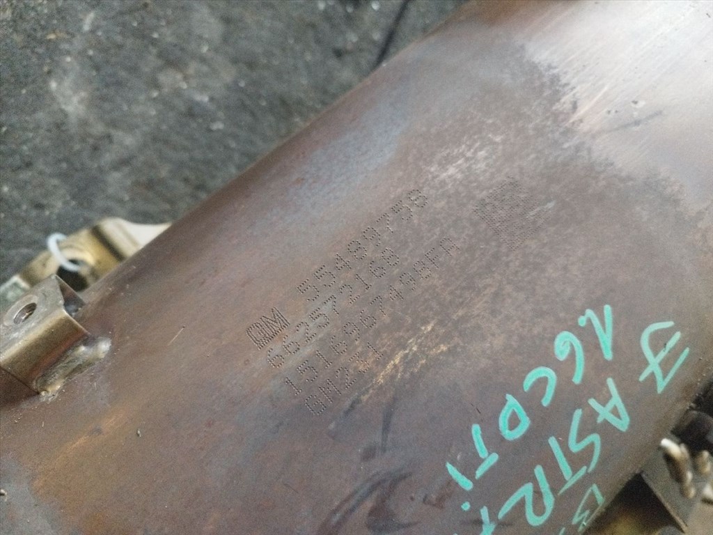 Opel Astra J 1.6 CDTI B16DTH részecskeszűrő 55489758 4. kép