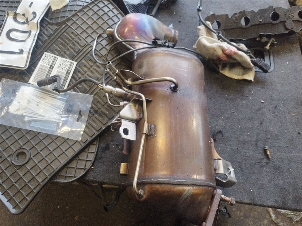 Opel Astra J 1.6 CDTI B16DTH részecskeszűrő 55489758 3. kép