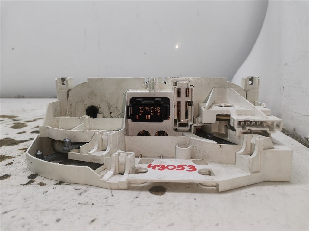 SKODA OCTAVIA I (1U2) 1.6 Fűtéskapcsoló (manuális klímás) #43053# 1U0820045G 2. kép