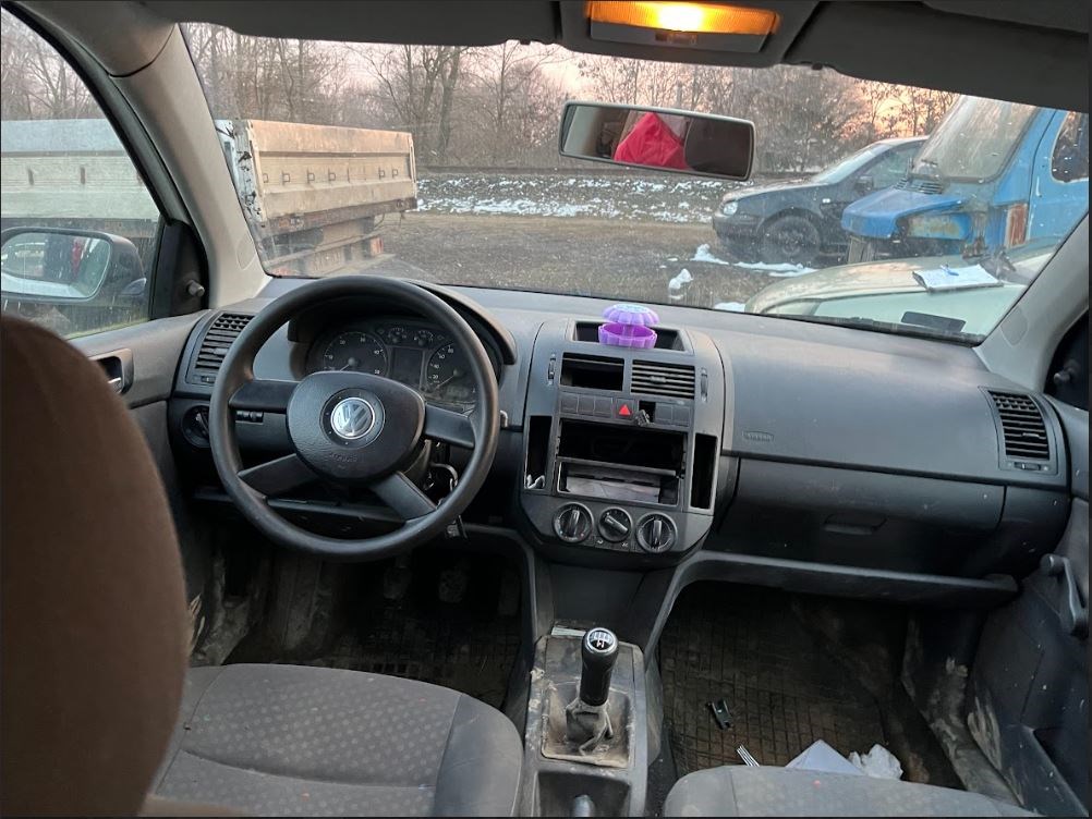 Volkswagen Polo IV bontott alkatrészei 7. kép
