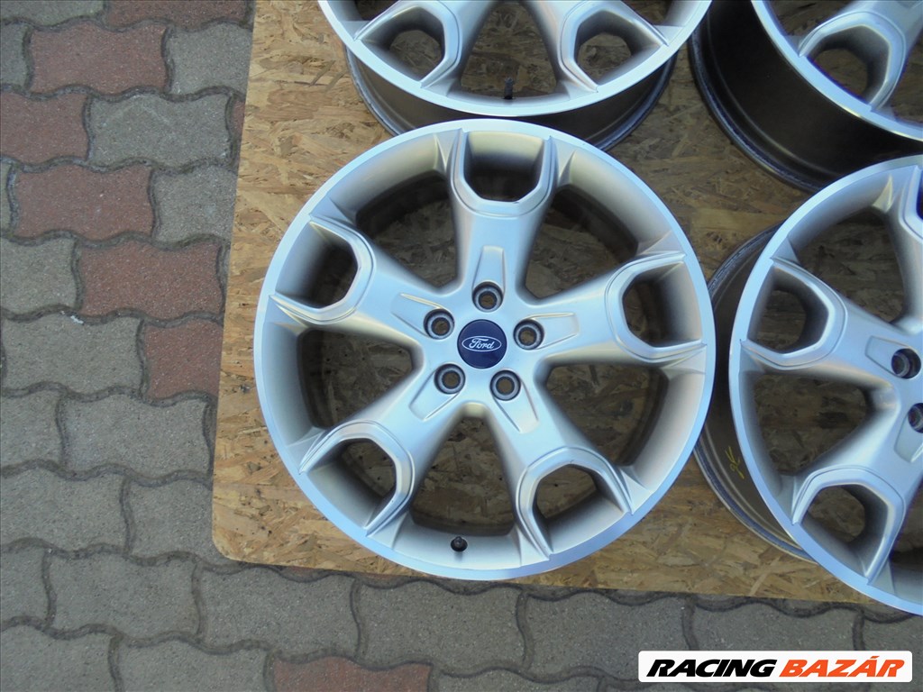 19-es 5 x 108-as Gyári Ford alufelni jó állapotban eladó 3. kép
