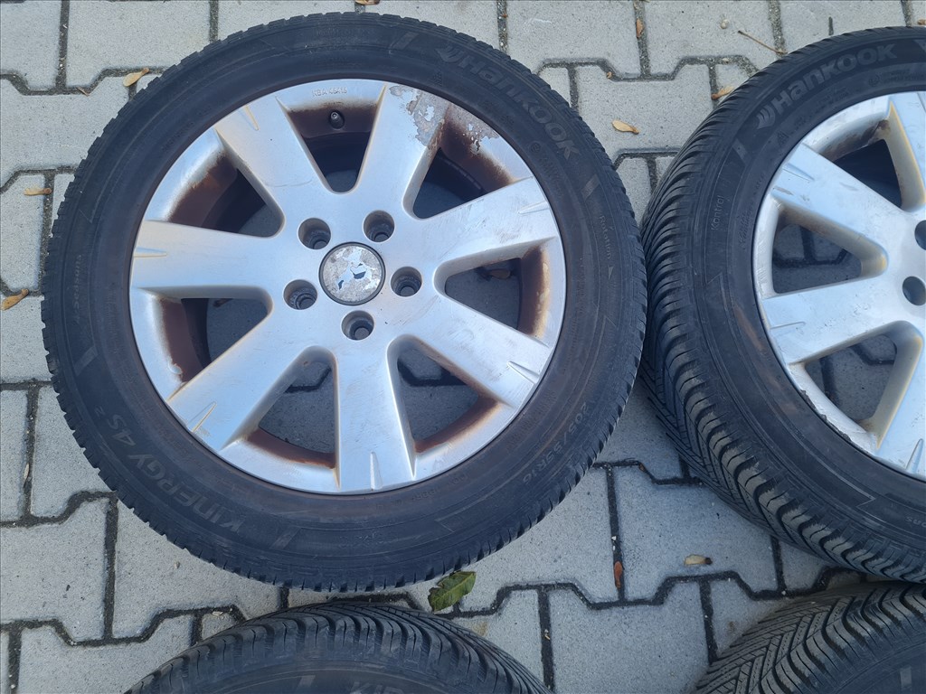 5x112 16" gyári alufelni, 205/55 Hankook négyévszakos gumi szett (25515) 2. kép