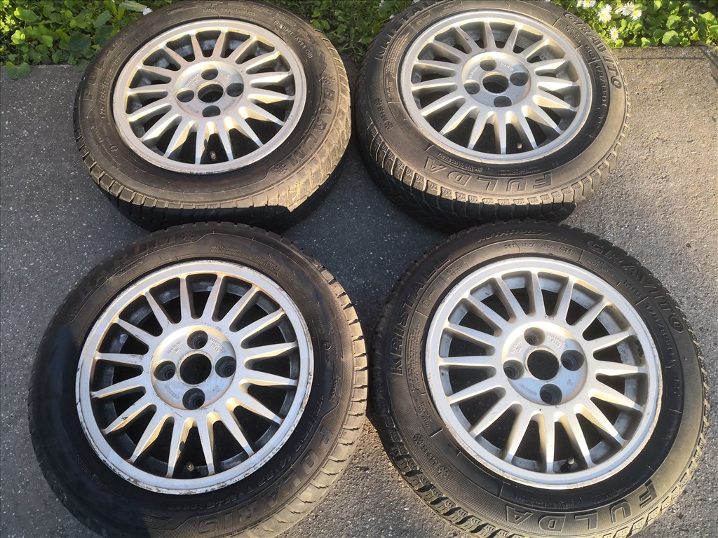 Volkswagen régi 14-es gyári alufelnik 4x100-as lyukosztású 7. kép