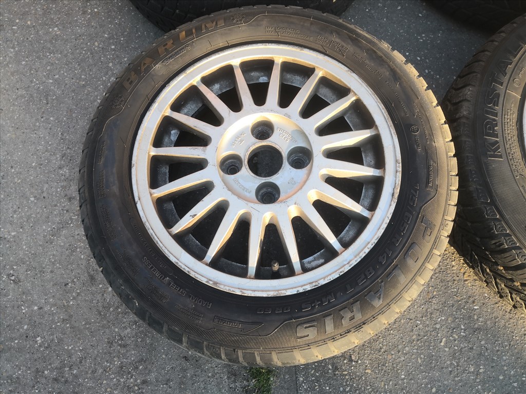 Volkswagen régi 14-es gyári alufelnik 4x100-as lyukosztású 4. kép