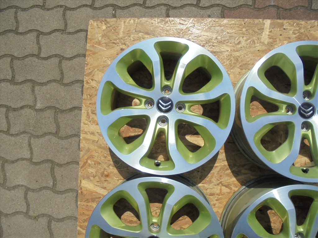 17-es Citroen 4 x 108-as gyári újszerű alufelni eladó 2. kép