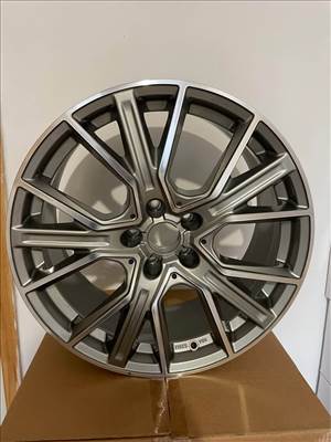  Audi Rs6 style 19” alufelni