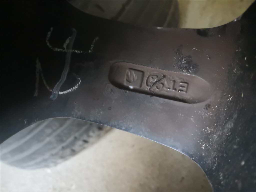 16-os HRS alufelnik 5x114.3-as lyukosztású 2. kép