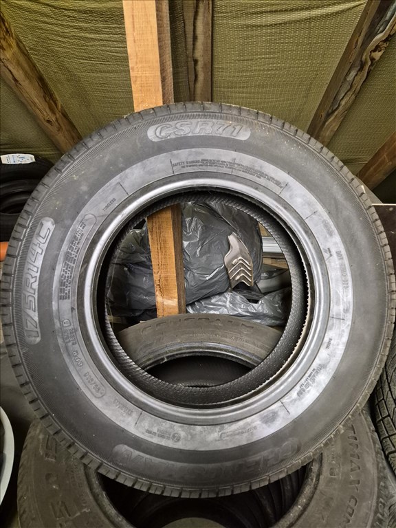  14" új  teherautó gumi  2. kép