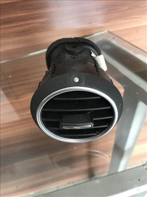 Audi A3 (8P) légbefúvó  8p0820901d