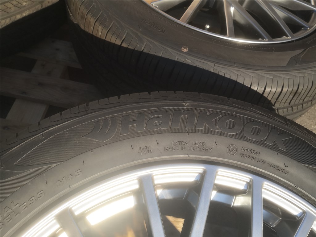 235/55R19 újszerű Hankook nyári gumi  2. kép