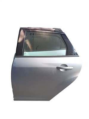 Ford Focus Mk3 Ajtó bal kombi ezüst hátsó 