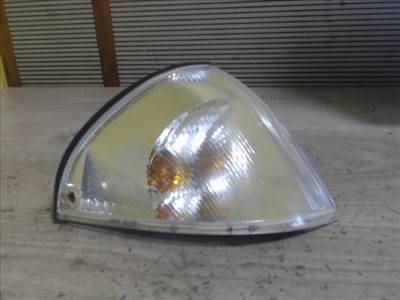 SUZUKI SWIFT 96-05 Jobb első irányjelző