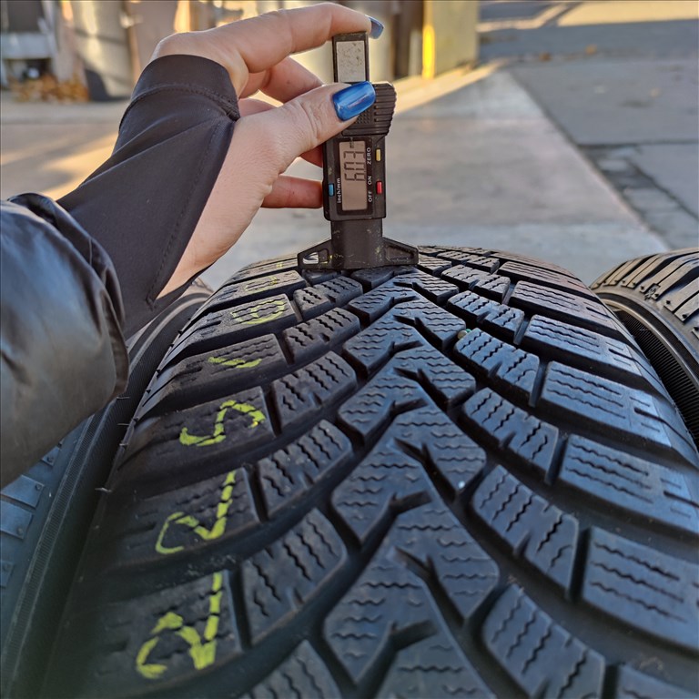  225/60 R18 Falken téli gumi 80000ft a 4db/333/ 2. kép