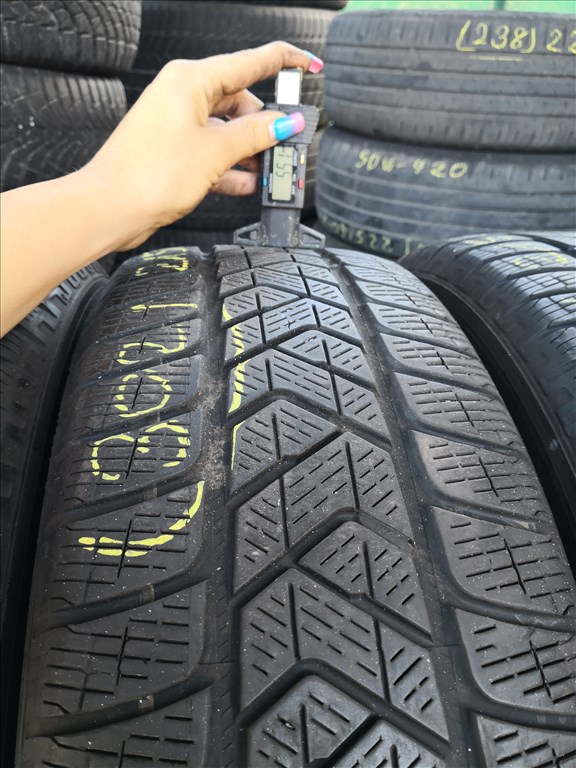 215/65 R17 Pirelli téli gumi 55000ft a 4db/302/ 2. kép