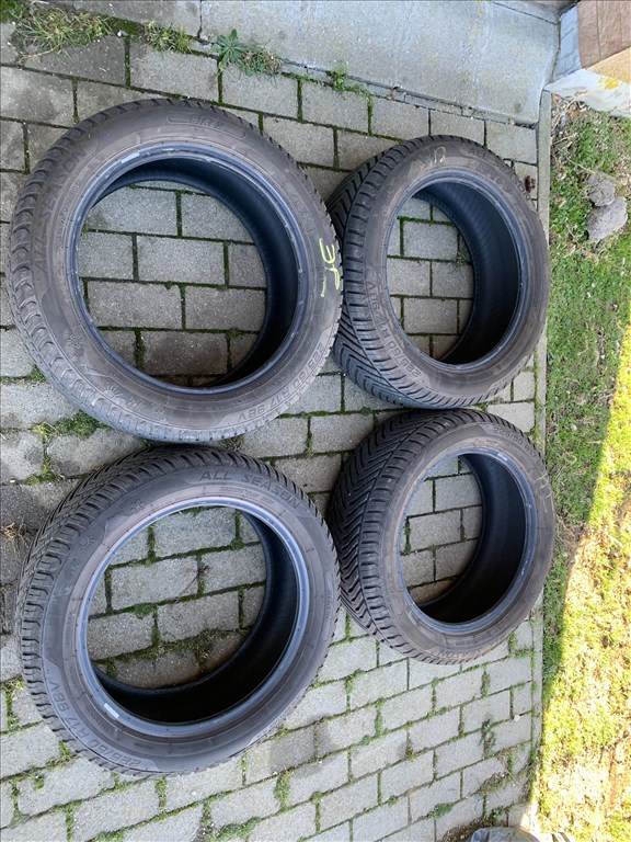  225/5017" GARANCIÁS Riken négyévszakos gumi gumi 1. kép