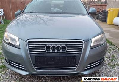 Audi A3 8P bontott alkatrészei