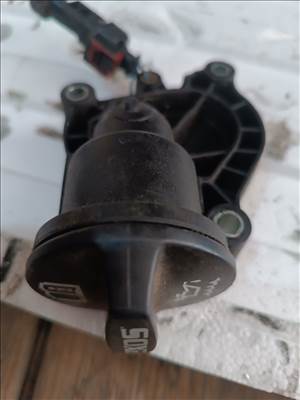 Opel Insignia A Olaj betöltő foglalat, sapka 55586618 315342345