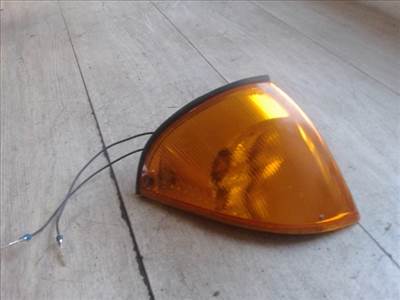 SUZUKI SWIFT 96-05 Jobb első irányjelző