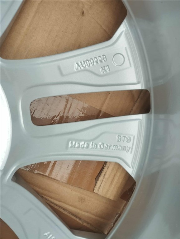 ÚJ 5x112 18 Audi gyári alufelni r18 " A4 A5 A6 A7 A8 Q3 Q5 Q7 9. kép