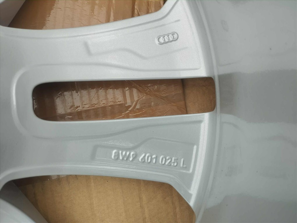 ÚJ 5x112 18 Audi gyári alufelni r18 " A4 A5 A6 A7 A8 Q3 Q5 Q7 10. kép